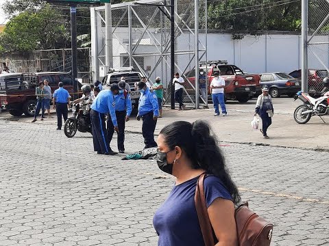 Niño muere tras caer de ruta en mal estado en Managua