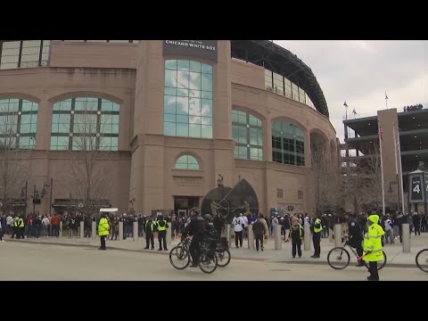 Bill calls for equity in public stadium funding — WGN Evening News