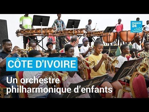 Côte d'Ivoire : un orchestre philharmonique d’enfants en zone rurale • FRANCE 24