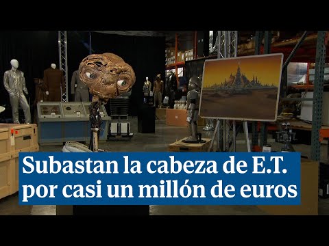 Subastan la cabeza de E.T. por casi un millón de euros y otras maravillas sólo aptas para ricos