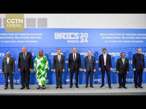 Los BRICS debaten sobre la cooperación entre ellos y la situación regional e internacional