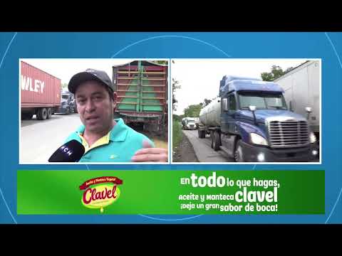 ¡Lento! Avanza transporte de carga pesada con mercadería en punto fronterizo con Guatemala