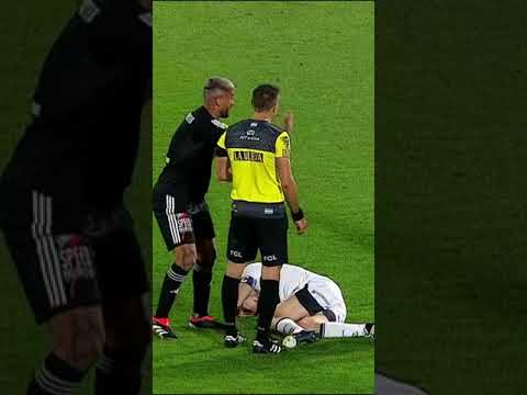 ¡DURÍSIMO PLANCHAZO DE MORALES CONTRA HERRERA! | #Shorts