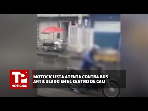 Motociclista atenta contra bus articulado en el centro de Cali |25.03.24| TP Noticias