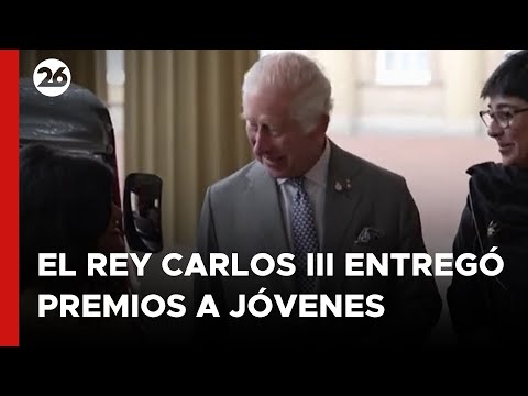 REINO UNIDO | El rey Carlos III entregó premios a jóvenes