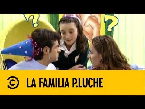 ¿Por Qué No Eres Una Niña Normal | La Familia P.Luche | Comedy Central LA