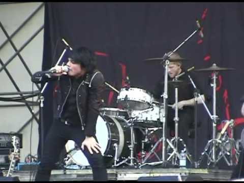 Our Lady of Sorrows - My Chemical Romance (live, high quality)