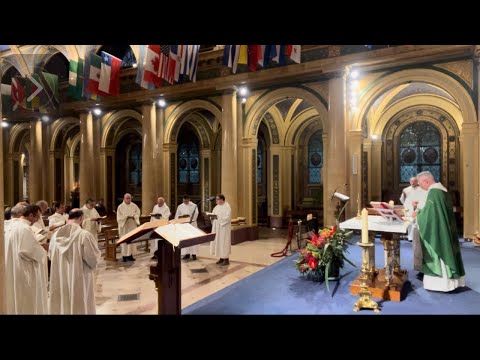 SANTA MISA. DOMINGO 26 T. ORDINARIO CORO GREGORIANO DE PARIS. Fray Alejandro Tobón, OCD sept 29 2024