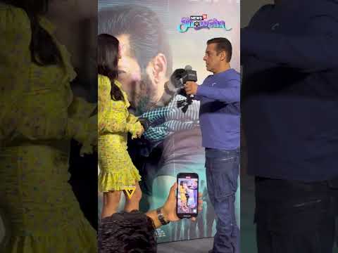 Watch Salman Khan Makes Katrina Kaif Wear His Tiger Scarf With Suave! | N18S | #shortsvideo