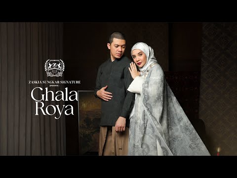 Zaskia Sungkar Signature - Ghala Roya