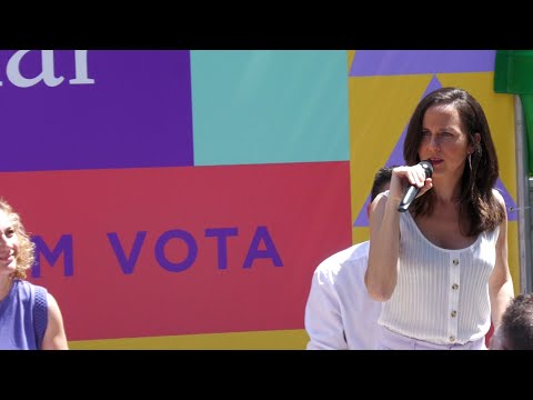 Belarra arropa a la candidata de Podemos-IU en Sevilla: Transformará la ciudad de arriba a aba