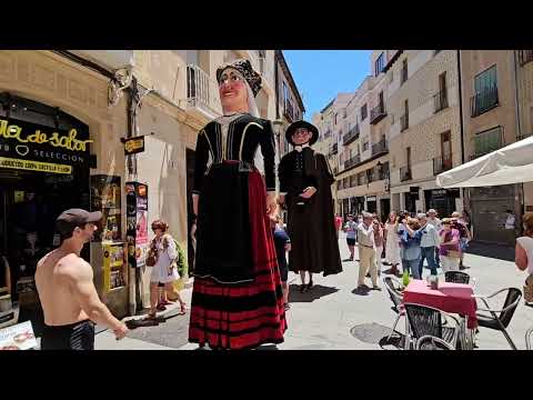 Ferias y Fiestas de San Juan y San Pedro Segovia 2024. Dia de San Juan en la Plaza Mayor.  24/6/2024