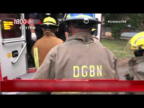 Bomberos realizan ejercicio demostrativo de primeros auxilios en accidente de tránsito - Nicaragua