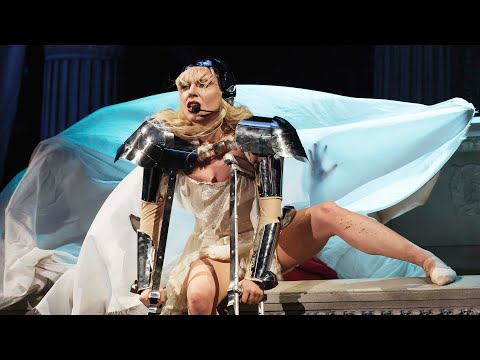 Lady Gaga - Paparazzi (Mayhem on the Beach) 4K Ultra HD