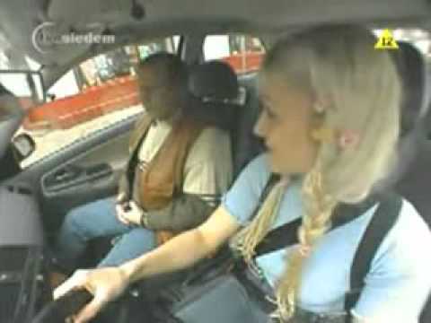 Video: ATSARGIAI - blondine uz vairo