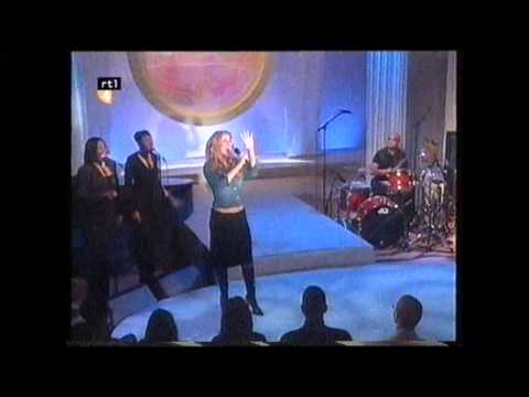 Mariah Carey - Through the rain (Live on Oprah 2002)