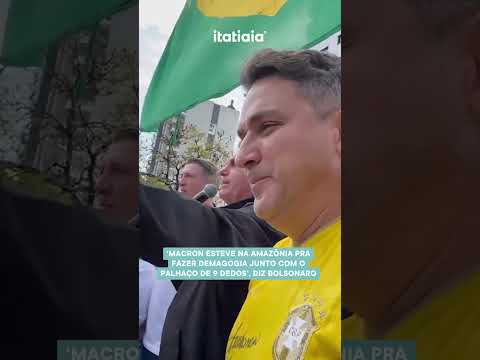 'MACRON ESTEVE NA AMAZÔNIA PRA FAZER DEMAGOGIA JUNTO COM O PALHAÇO DE 9 DEDOS', DIZ BOLSONARO