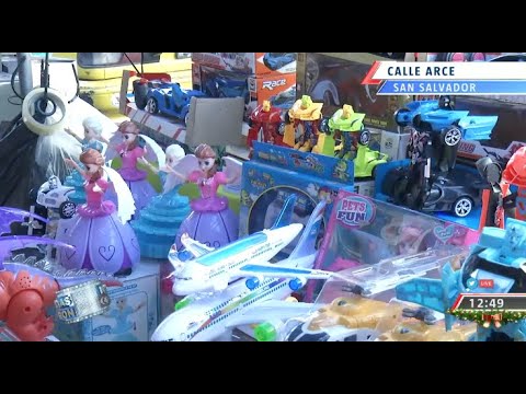 Ventas de juguetes en Calle Arce