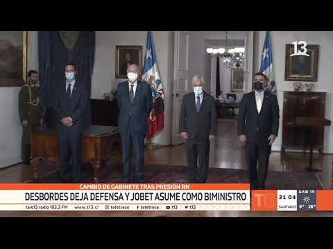 Mario Desbordes deja Defensa y Jobet asume como biministro
