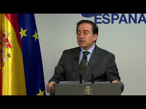 España se sumará al plan de compras conjuntas para suministrar munición Ucrania