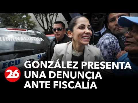 Luisa González presenta ante Fiscalía denuncia por presunto plan para atentar contra ella