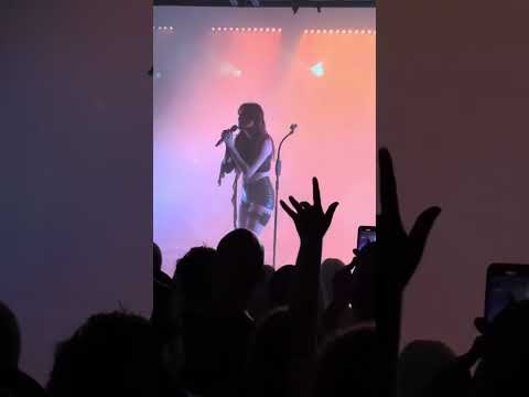 MUNA - I know a place(live from Oxford o2 academy 22.08.23)