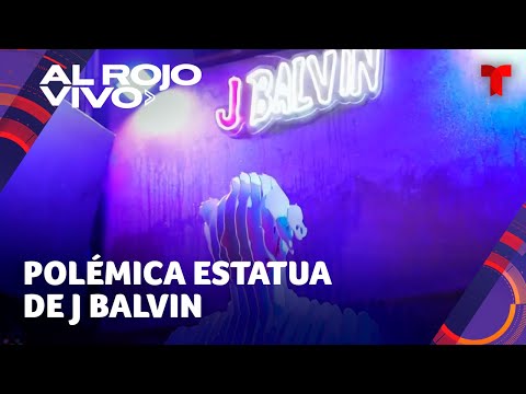 Develan estatua de J Balvin de 10 pies de altura en discoteca de Medellín y causa polémica