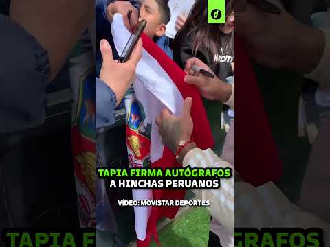 RENATO TAPIA firma autográfos de hinchas de la selección peruana en ESPAÑA | Depor