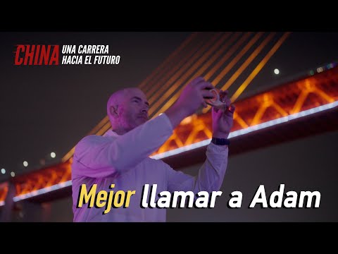 Carrera hacia el futuro | Mejor llamar a Adam