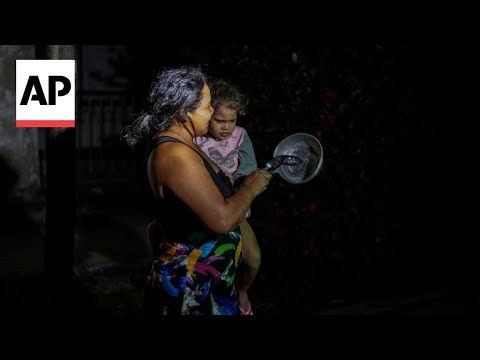 Disgruntled Cubans bang pots and pans as power outage crisis continues