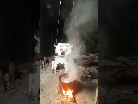 บรรยากาศกลางคืณกระท่อมกลางทุ