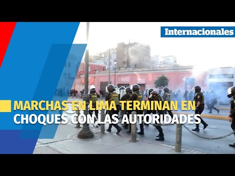 Marchas en Lima terminan en choques con las autoridades