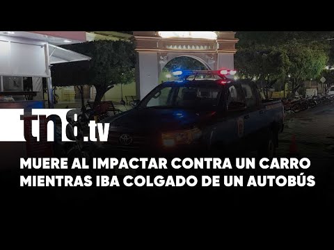 Joven pierde la vida al impactar contra carro de comida rápida en León