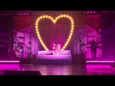 Sabrina Carpenter- Honeymoon Fades - Live in Tempe October 12th, 2022