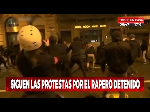 Continúan las protestas en España por un rapero detenido