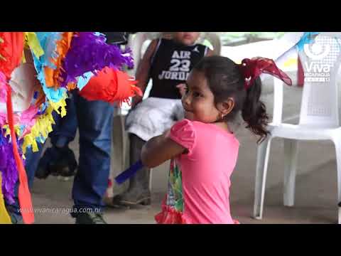 MEFFCA celebra con alegre piñata a los niños y niñas en su día