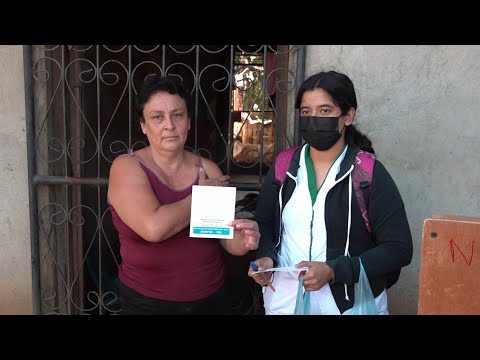 Brigadistas aplican vacunas contra la Covid-19 en la zona 6 de Ciudad Sandino