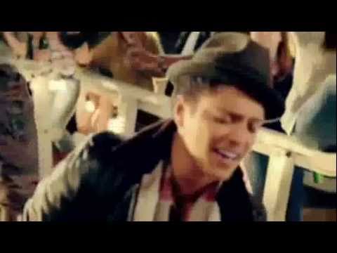 Bruno Mars   Talking To The Moon (Official Video)