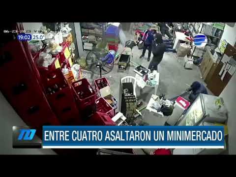Entre cuatro asaltaron un minimercado en Asunción