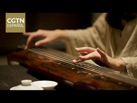 Un antiguo instrumento chino, el guqin, vuelve a los escenarios
