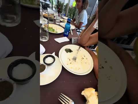 comiendo en EL CHARRU con mi family por mi cumpleaños!! Brasearía uruguaya! Cecilia Sopeña