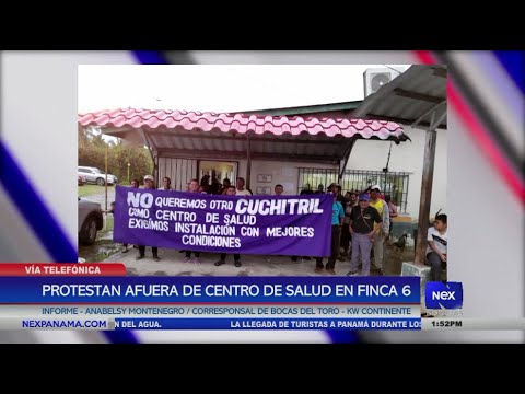 Protestan afuera del Centro de Salud en Finca 6, Bocas del Toro