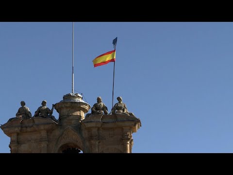 'La Mariseca' ondea en lo alto de la Plaza Mayor de Salamanca