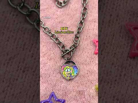 making a Lizzie McGuire necklace🤩 #diy #tutorial #lizziemcguire #necklace #rhinestones #y2k #shorts