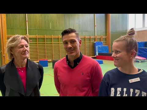 Vd intervjuar Andreas och Sara på Karlsundsskolan i Örebro