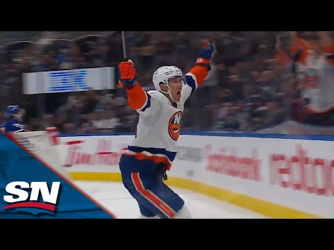 Islanders Pierre Engvall Buries Rebound For Go-Ahead Goal Late In Third vs. Maple Leafs