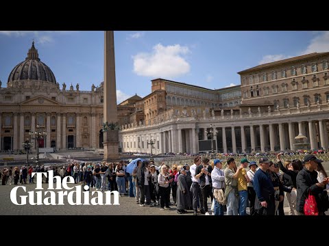 Thousands pay respects as Pope Francis moved to St Peter's to lie in state