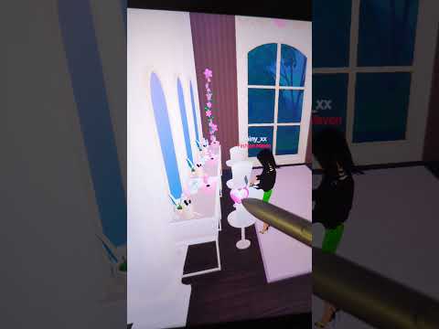 i didn't do the transition but I did smth :D