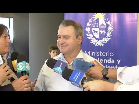 Declaraciones del ministro de Vivienda, Raúl Lozano