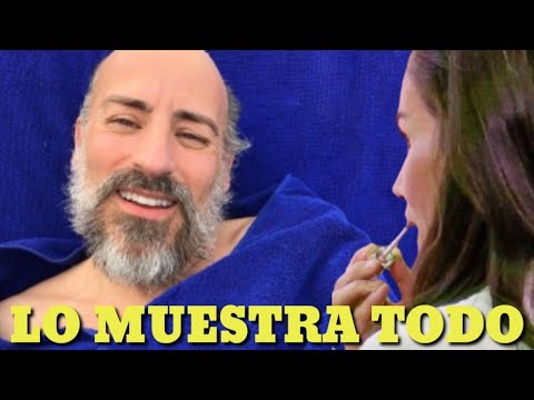 Jaime del Burgo se D3SNUDA ante la reina Letizia y todos